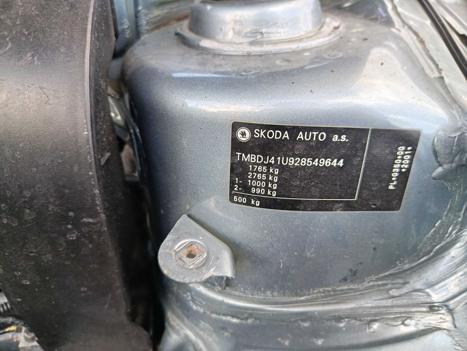 Skoda Octavia 1.6 MPI 2001r NA CZĘŚCI