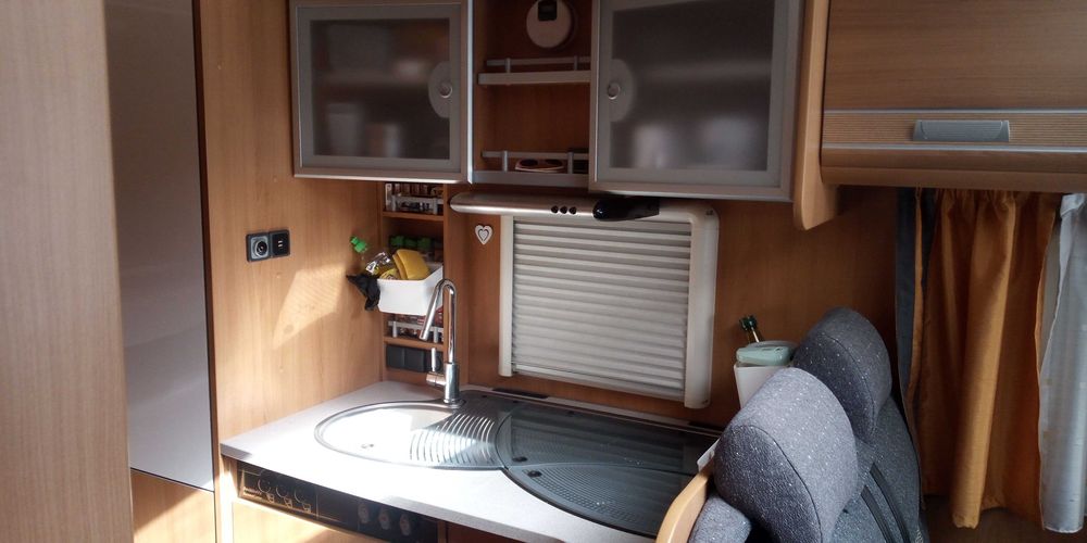 Autocaravana integral dethleffs advantage