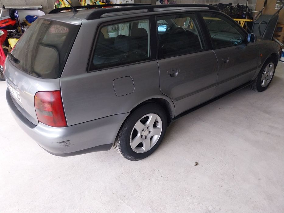 Audi a4 (B5)1900