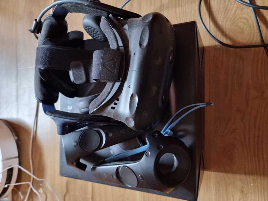 HTC Vive Pro 2 Full Kit