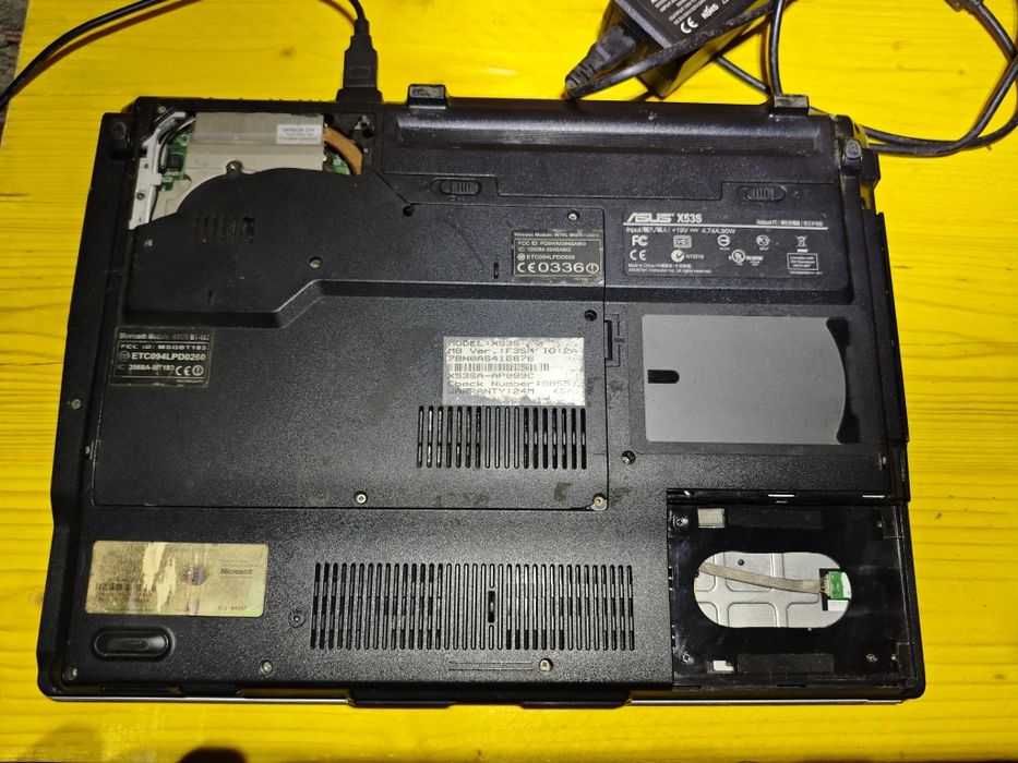 Portátil ASUS x53s para pecas