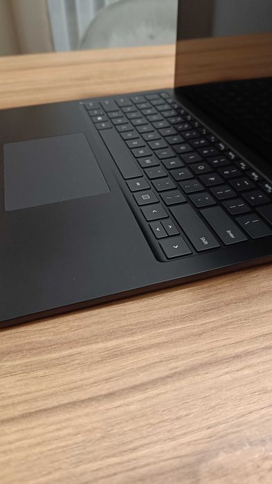 Portátil Surface laptop 4 i7 32gb ram