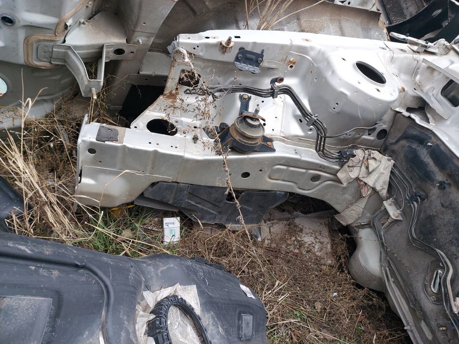 Четверть,четвертина,чверть на kia кіа лонжерон cerato/forte 2004-2022