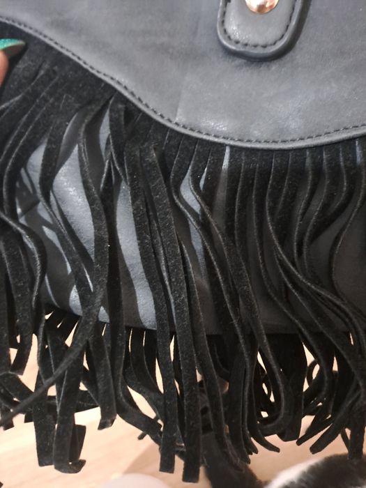 Torebka z frędzlami