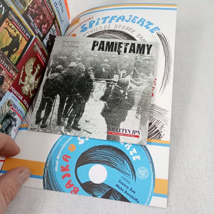Biuletyn IPN nr 12 z 2017 roku + płyta CD