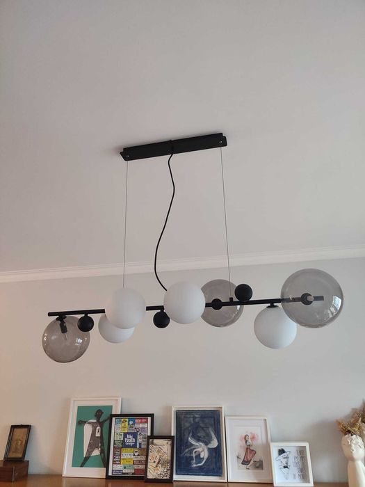 Candeeiro de teto de vidro e metal