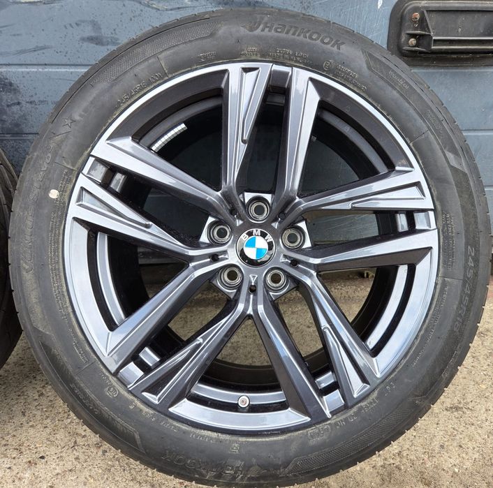 Felgi z oponami Bmw 4 G26 I4 5 G30 8,5x18 ET36 5x112