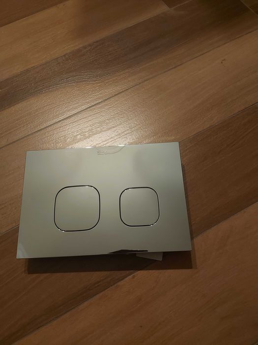 Przycisk do zestawu podtynkowego AC3  Chrome  Roca