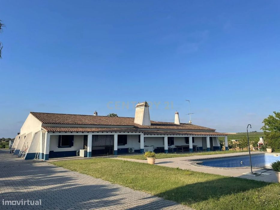 Quinta de Charme no Alentejo – 2,5 Hectares a 6 km de Reguengos de Mon