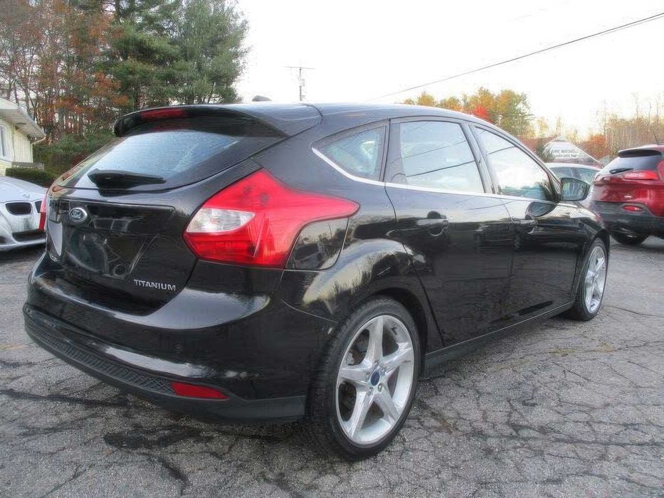 Ford Focus Titanium      2014