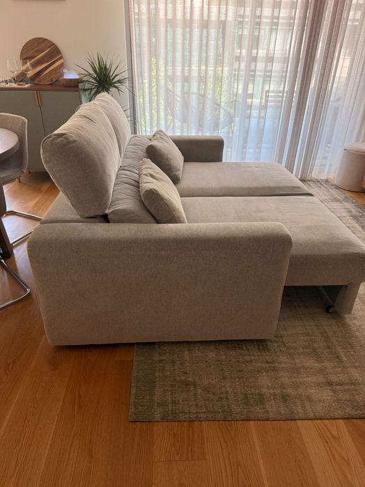 Sofa-adjustable with chaise lounge
