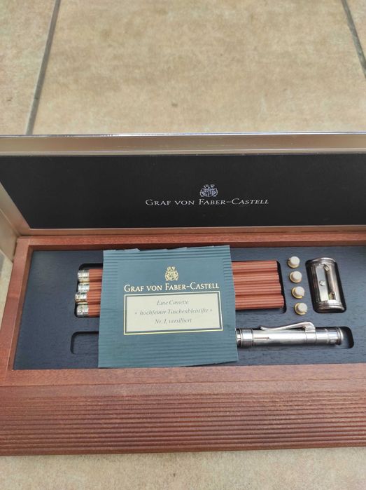 Ołówek Craf von Faber-Castell