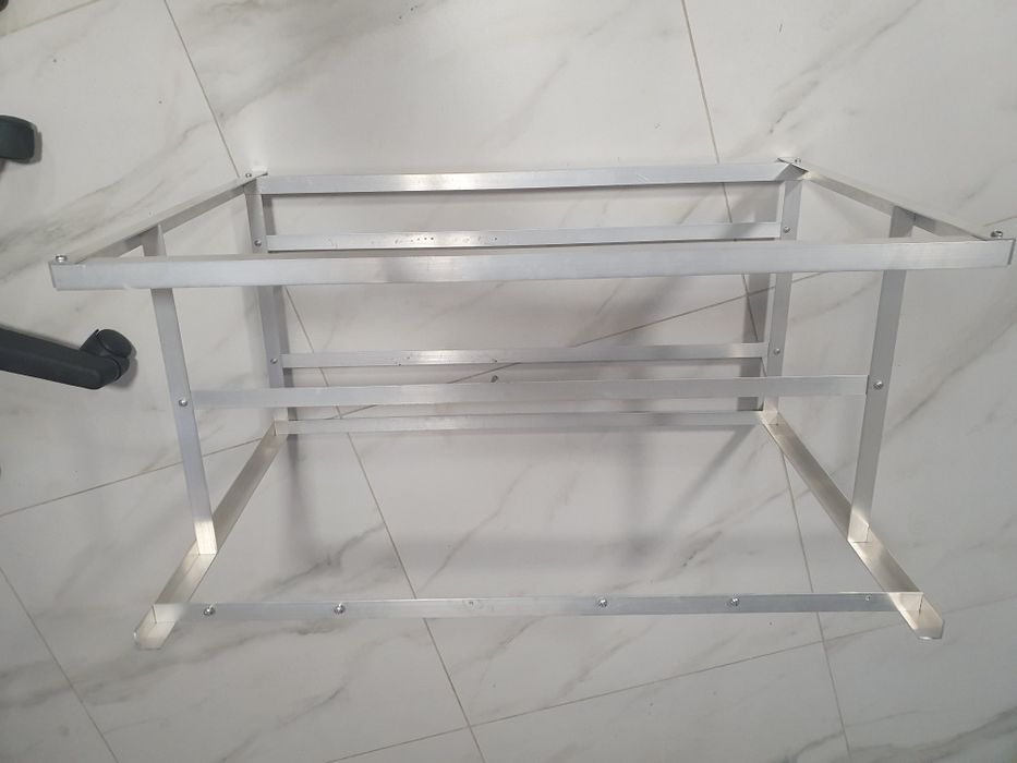 Stelarz  koparki aluminium na 6 kart