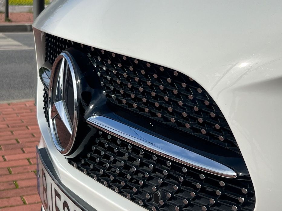 Mercedes-Benz B 250 e AMG Line