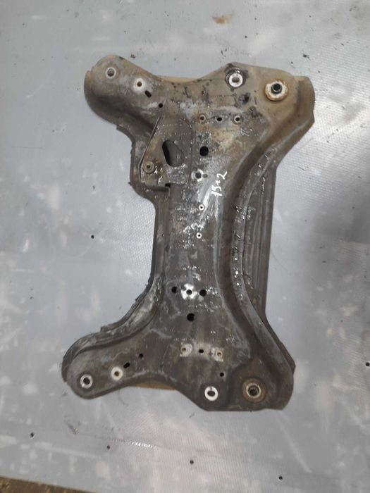 Балка підрамник передній передняя оригинал Рено трафик Опель виваро