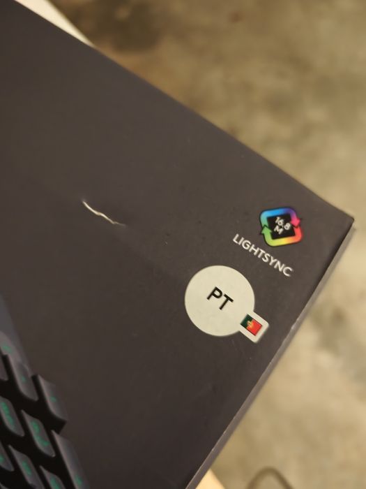 Teclado Logitech G213 Pt