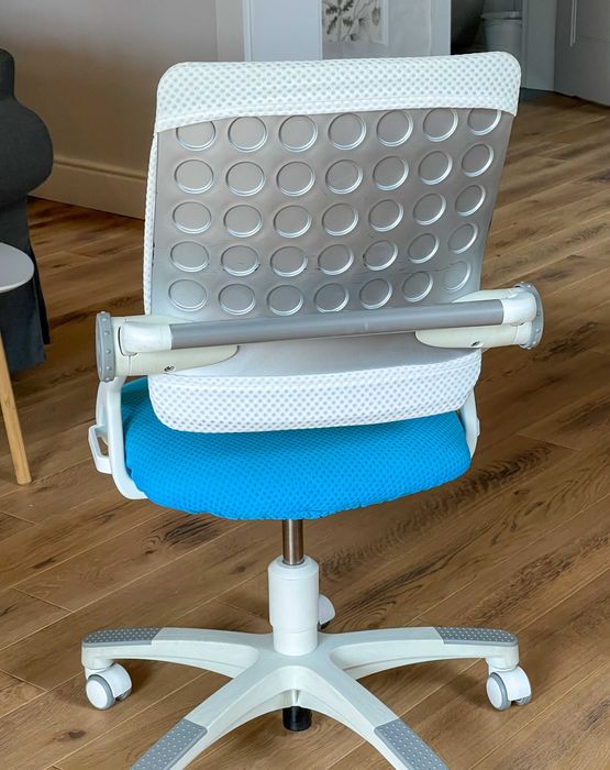 Ергономічне дитяче крісло Paidi Yvo компʼютерне шкільне