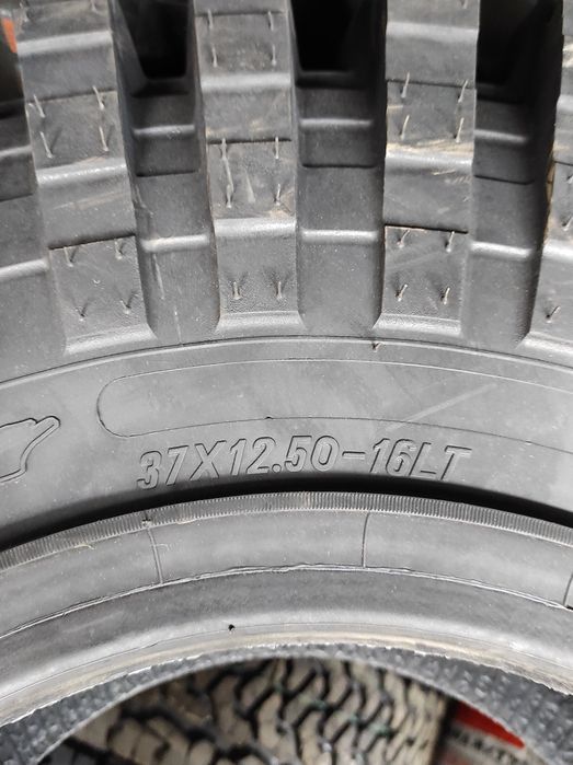 MAXXIS Trepador 37X12.50-16 M8060 MT 4X4 325/80R16