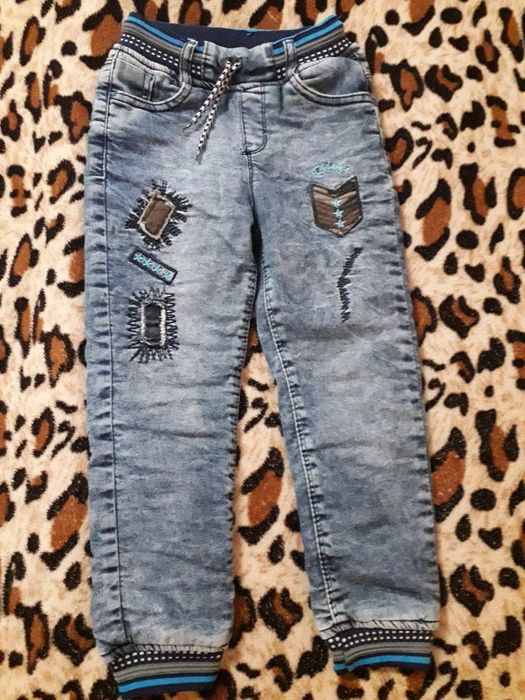 Теплі джинси.104см