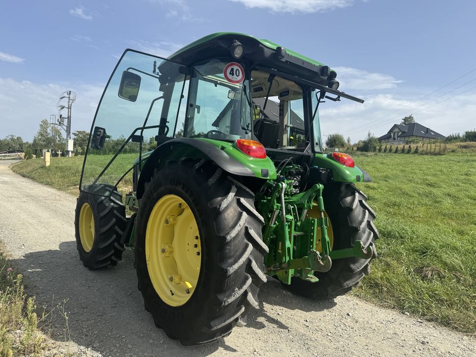 John Deere 5080M