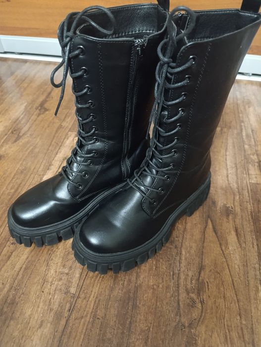 Черевики жіночі - берци