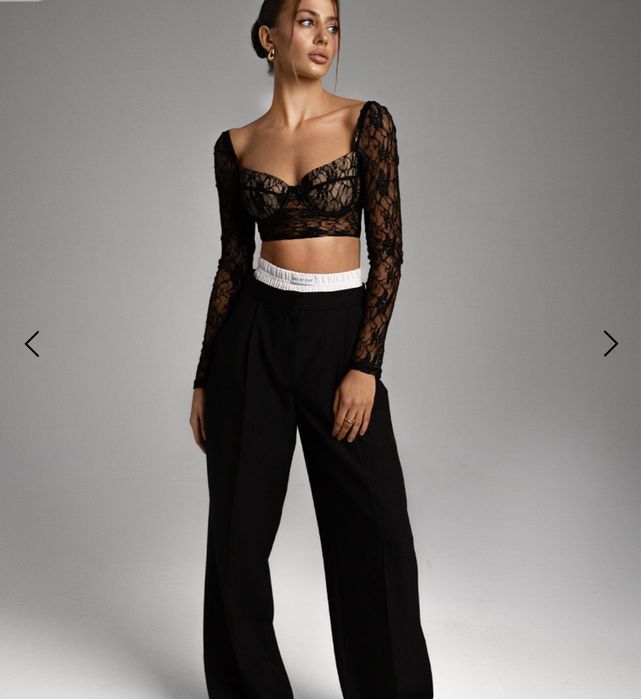 Шикарний кружевний топ