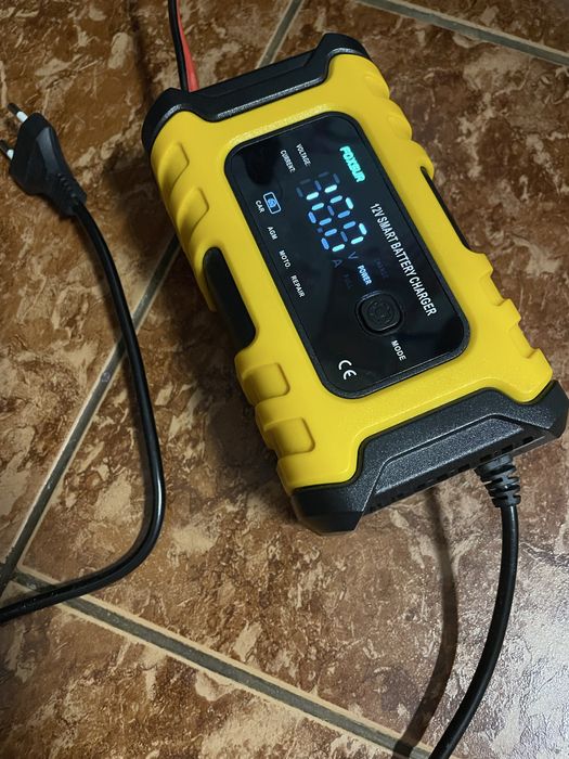 Зарядний пристрій 12w 6a