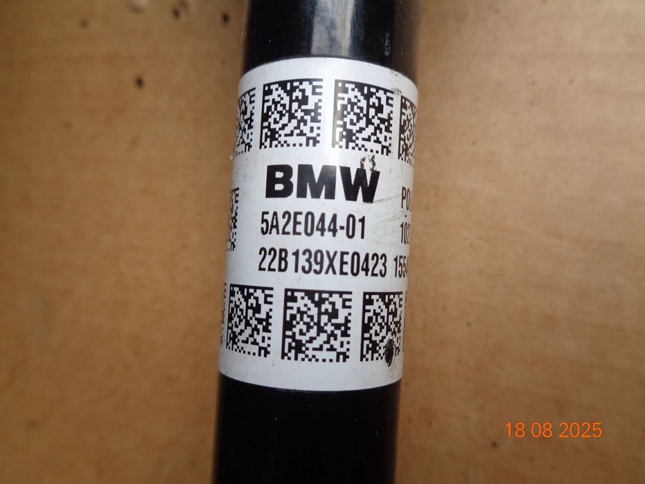 bmw 1 f40 2021 r półoś przednia 5a2e044