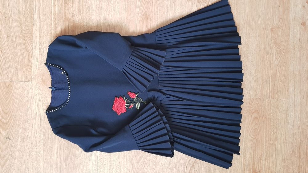 Стильное красивое платье нарядное праздничное платьице плаття сукня