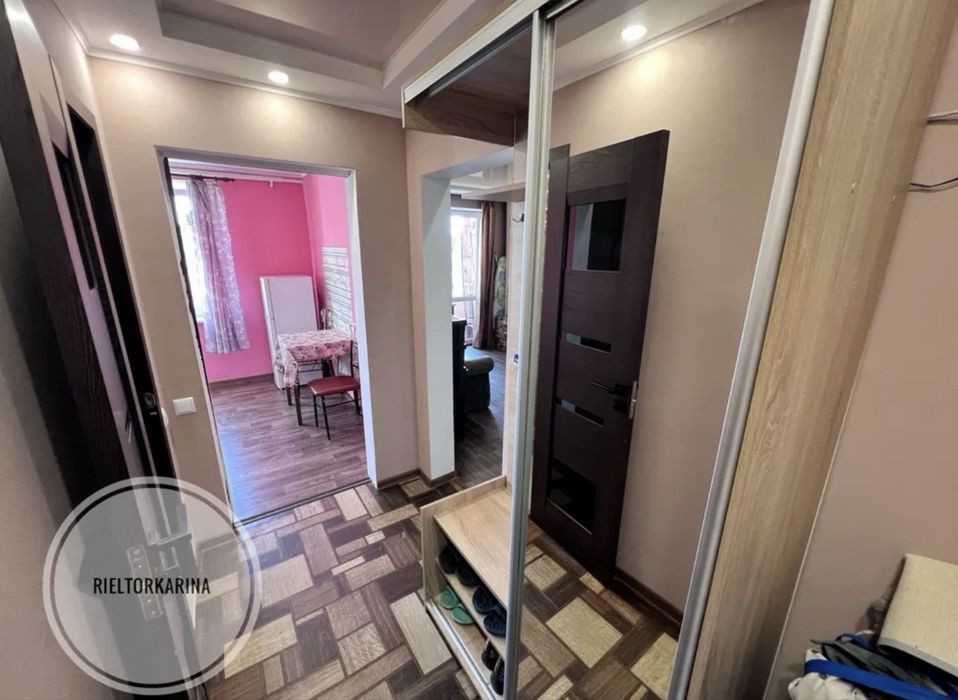 Космос/Космонавтів 1к крупна квартира з ремонтом і меблями
