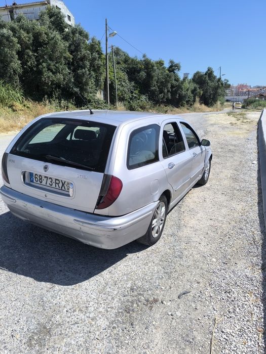Lancia Lybra 1.9 JTD