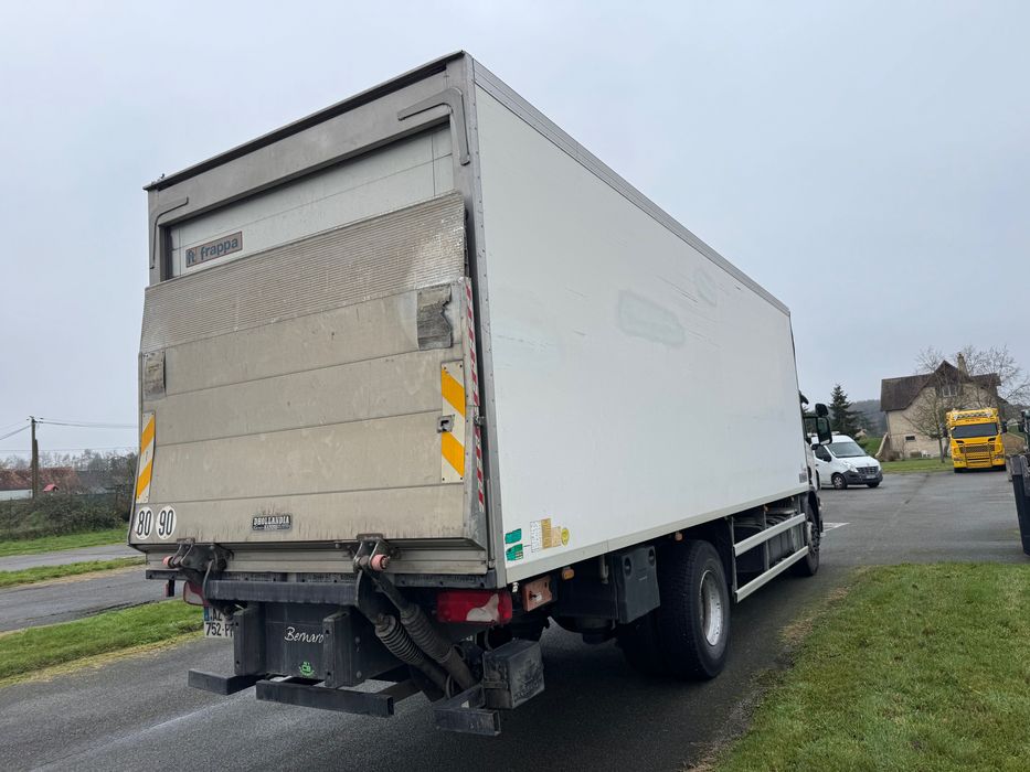Scania P230 Frigo .2010