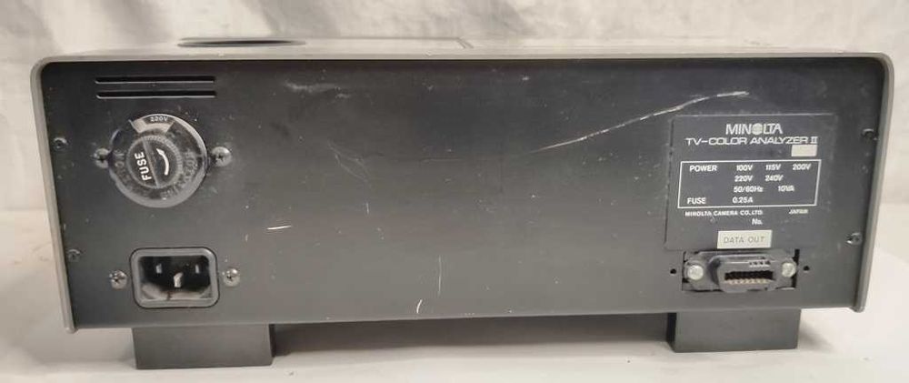 Видеотехника TV-2130 Konica Minolta TV-Color Анализатор цвета