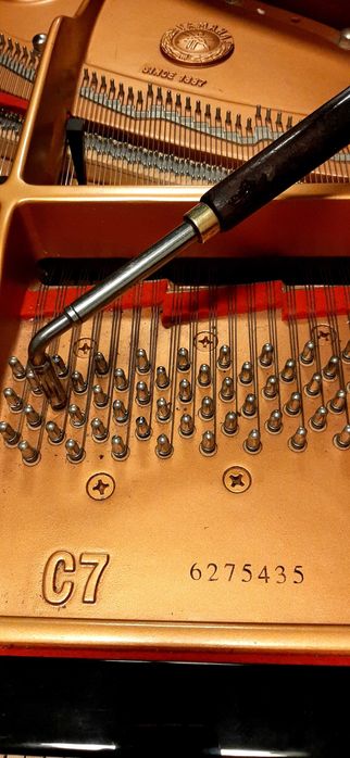 AFINAÇÃO DE PIANOS