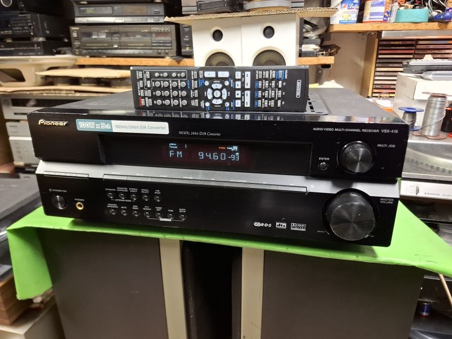 Amplituner Pioneer VSX-415 Pilot Optyka