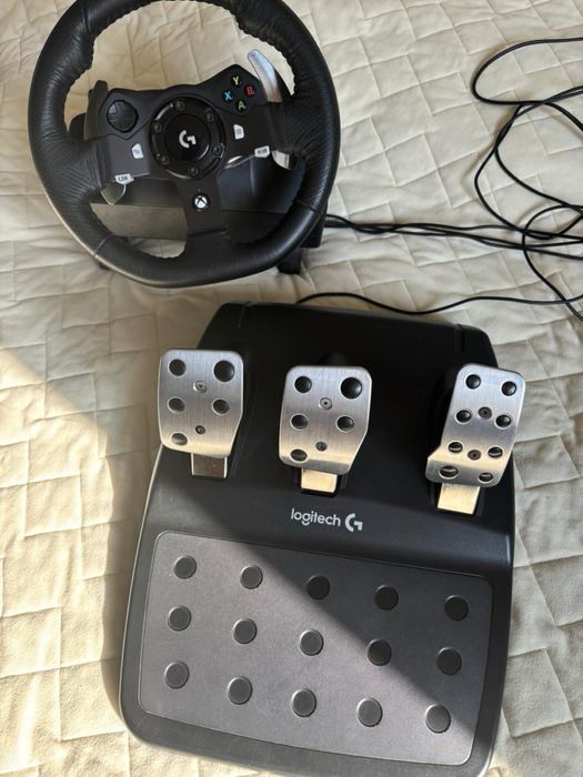 Продам руль logitech g920