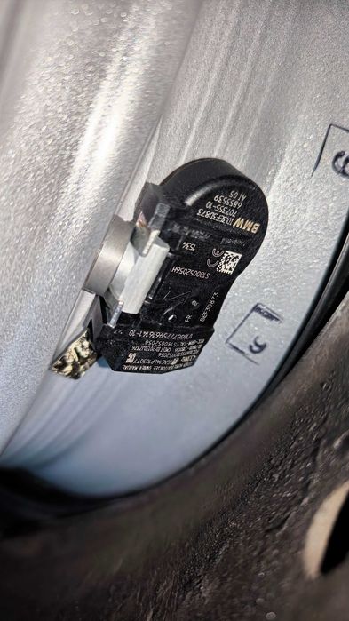 Koła Mini ONE F55 F56 F57 15 cali 5x112 ET46 Opony 175/65 Czujniki