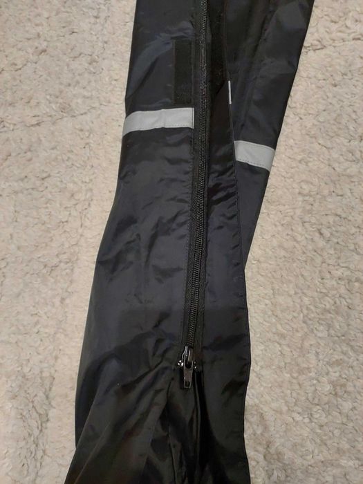 Spodnie p/deszczowe, nieprzemakalne unisex rozm. M