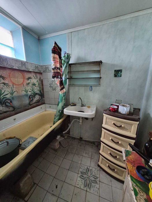 Продам будинок м. Зміїв