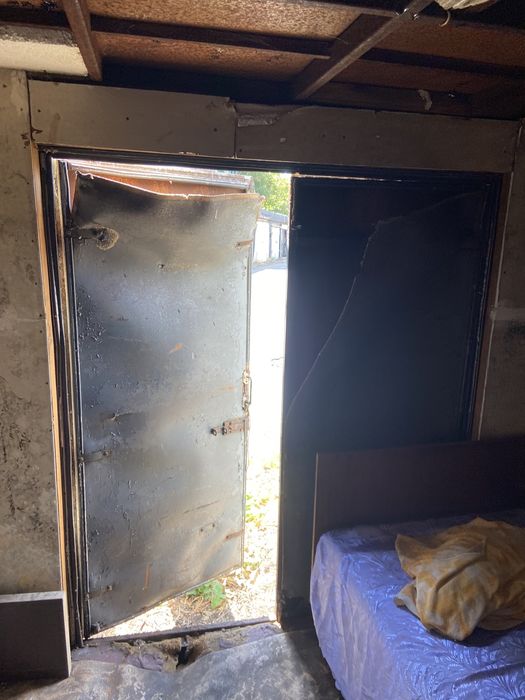 Срочно Продам кунг для подсобки.