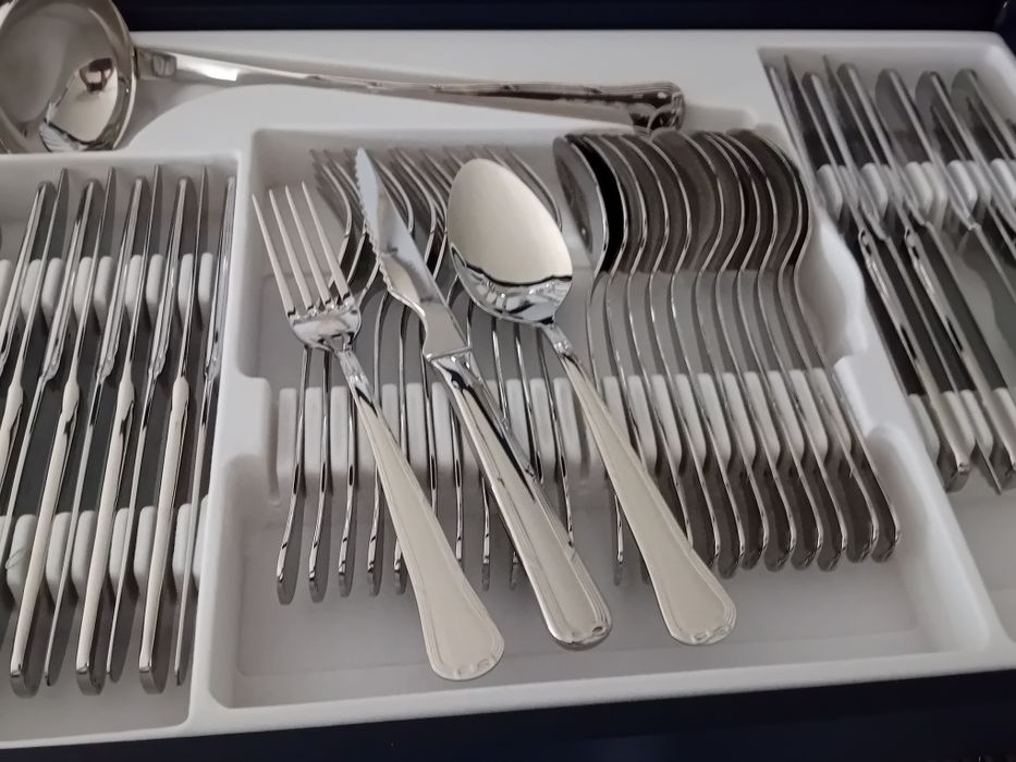 Faqueiro 180 peças Belo Inox Elvas