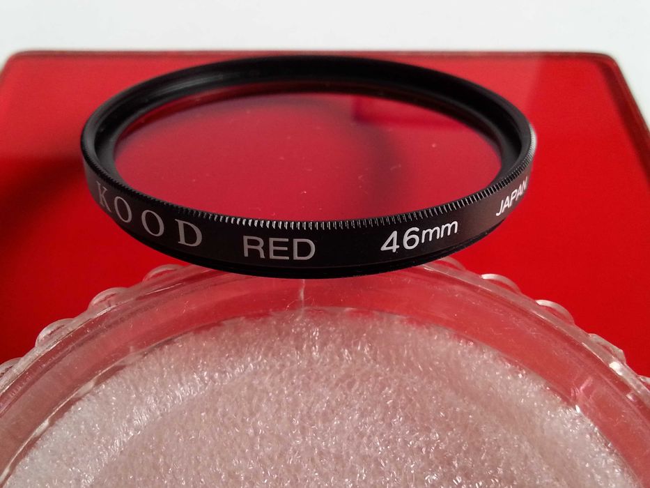 Filtry czerwone do fotografii czarno-białej