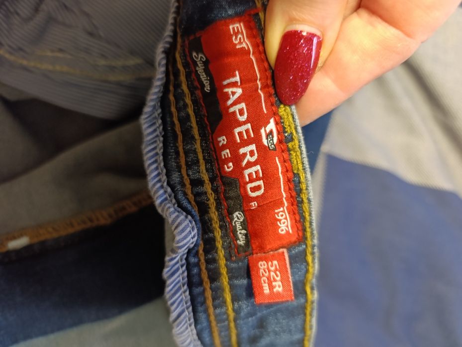 Стрейчеві джинси  дуже великого розміру 60+