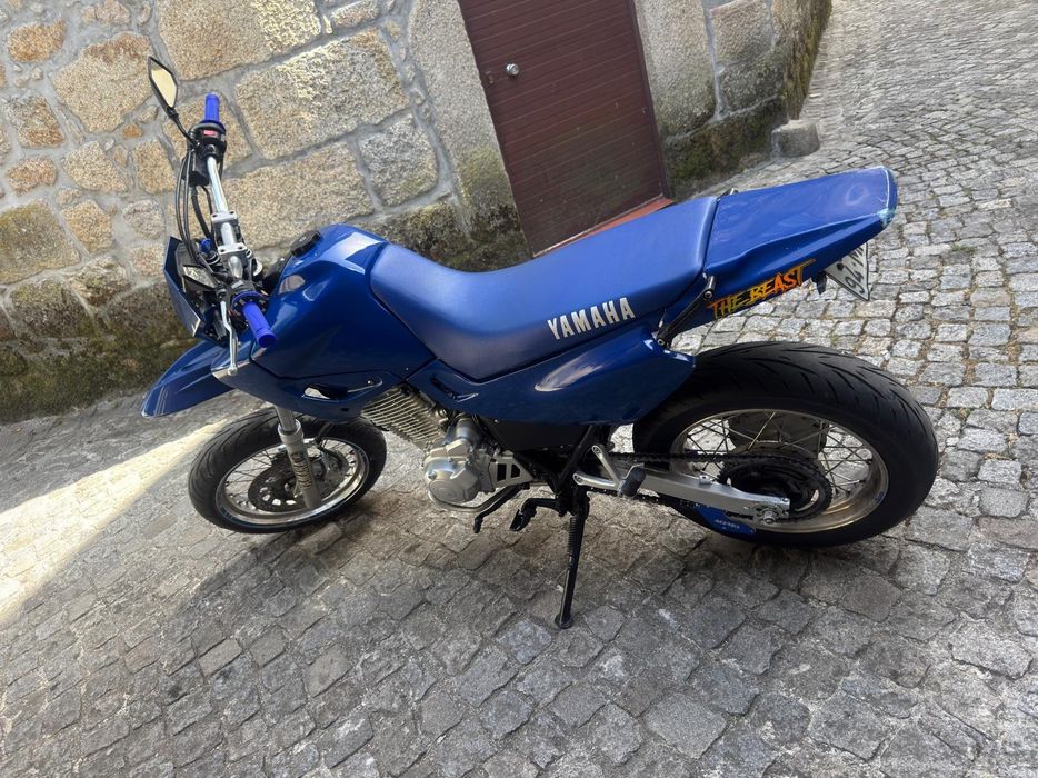 Vende se moto xt 600