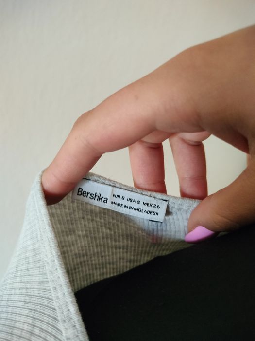 Szara podkoszulka t-shirt Bershka S