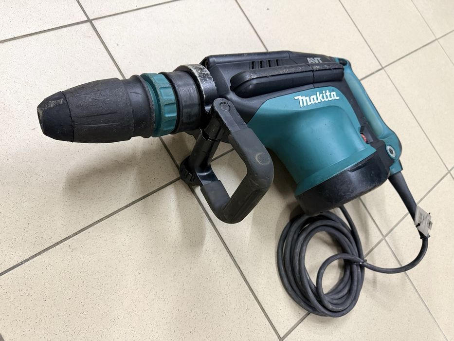 HM1213C młot Makita używany sprawny