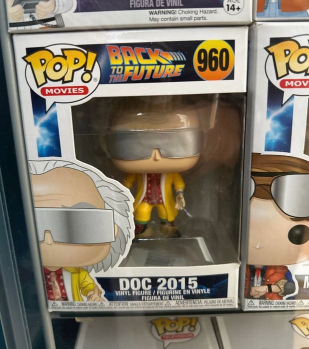 POP Back to the Future - Doc 2015 | Marty Checking Watch - NOVOS