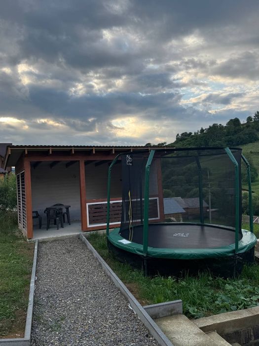 Здається котедж "Good House" у с.Плав'я