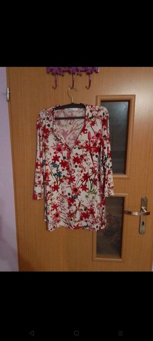 Bluzka biała z kwiatkami