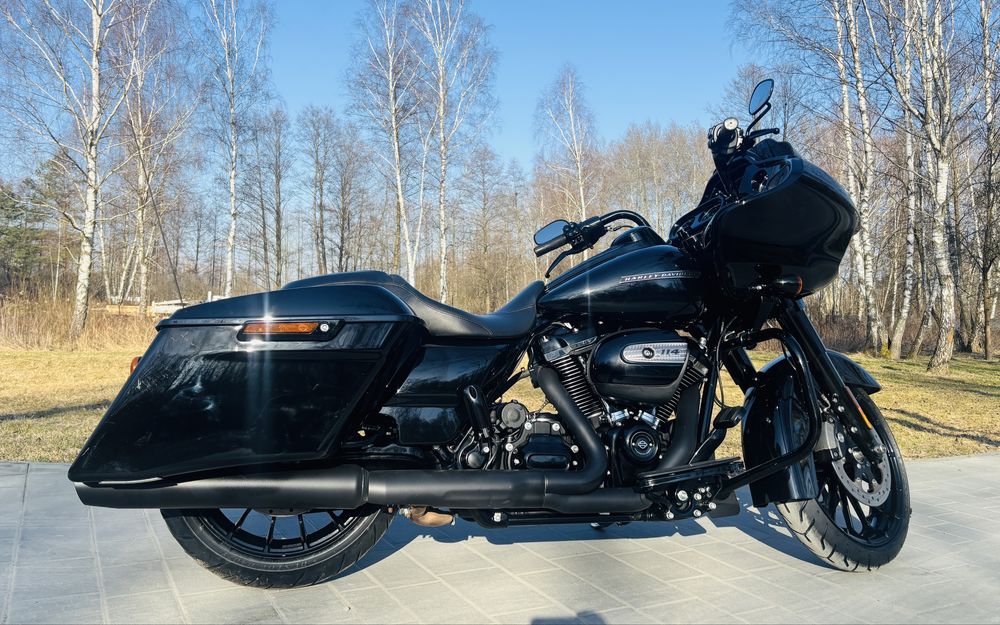 Harley-Davidson ROUD GLIDE SPECIAL BLACK 2019 silnik 114 Polski salon